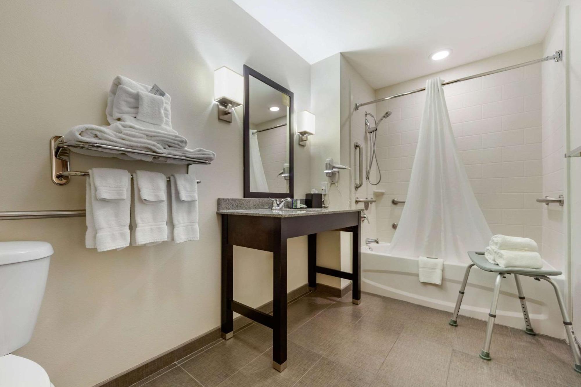 Sleep Inn & Suites Fargo Medical Center Luaran gambar